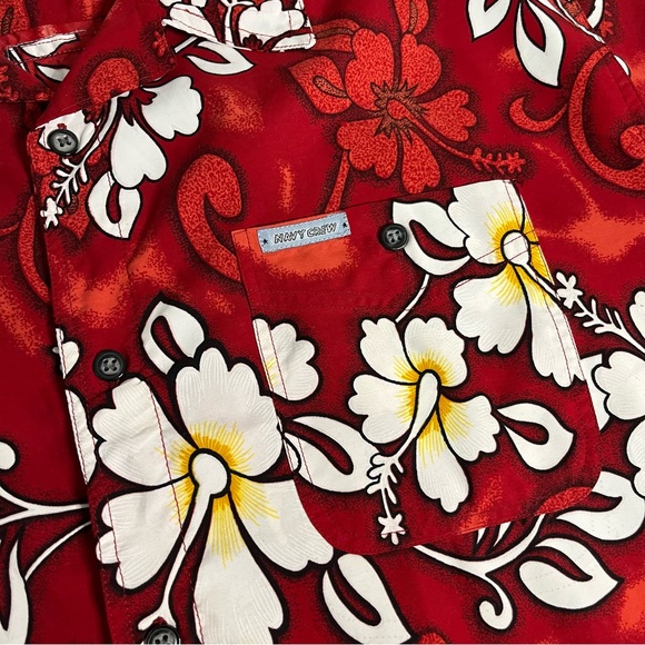 Red Floral Hawaiian Vintage Button Down Shirt - Picture 6 of 12
